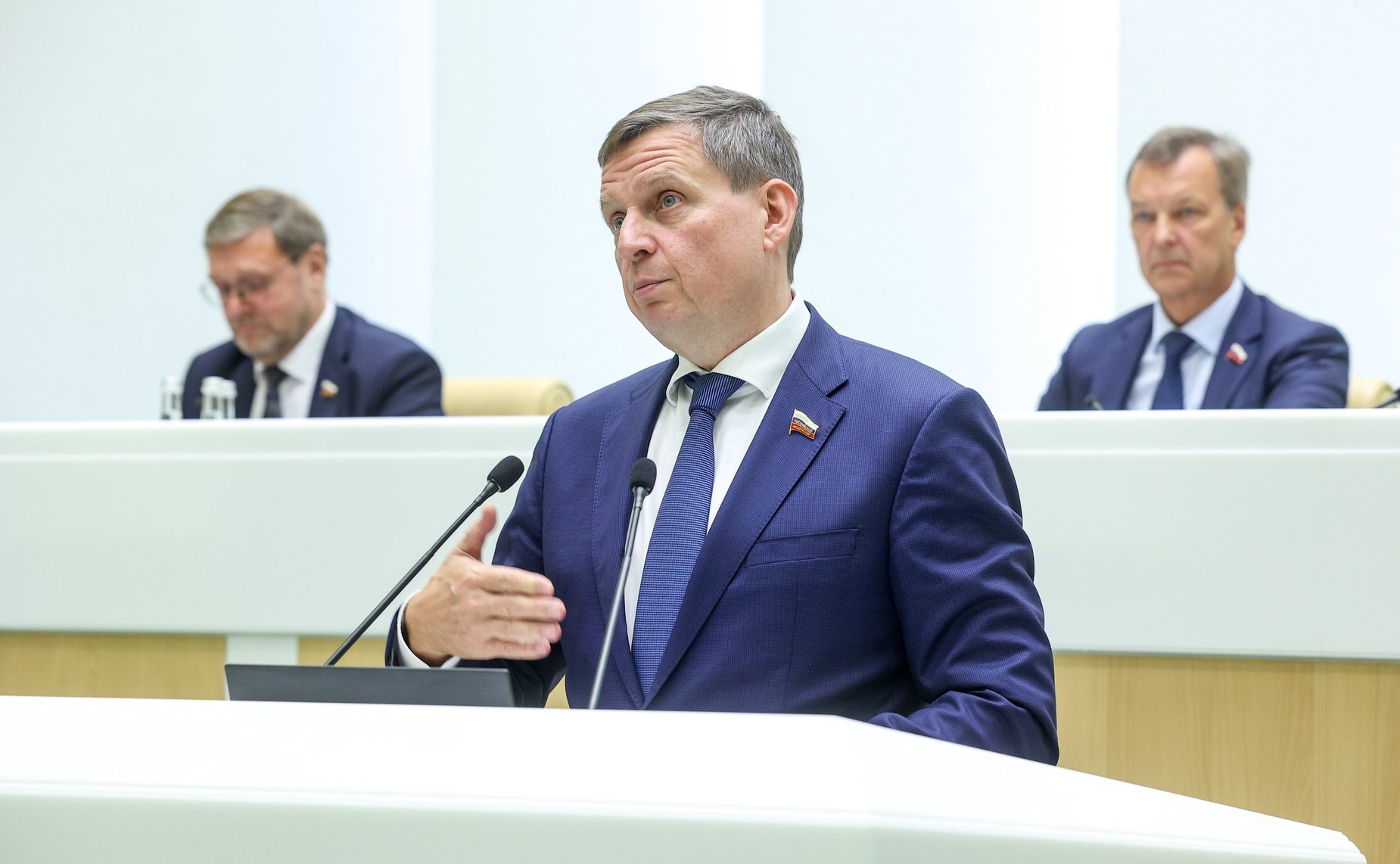 Андрей Епишин