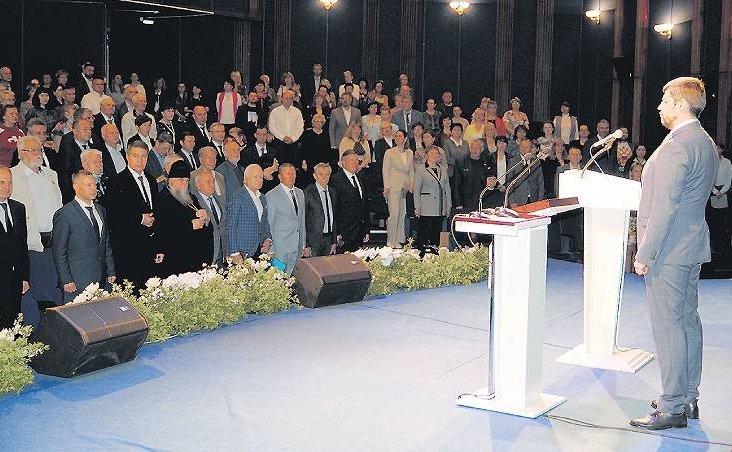 Сергей Березкин принял участие в торжественной церемонии официального вступления в должность главы города Рыбинска Дмитрия Рудакова