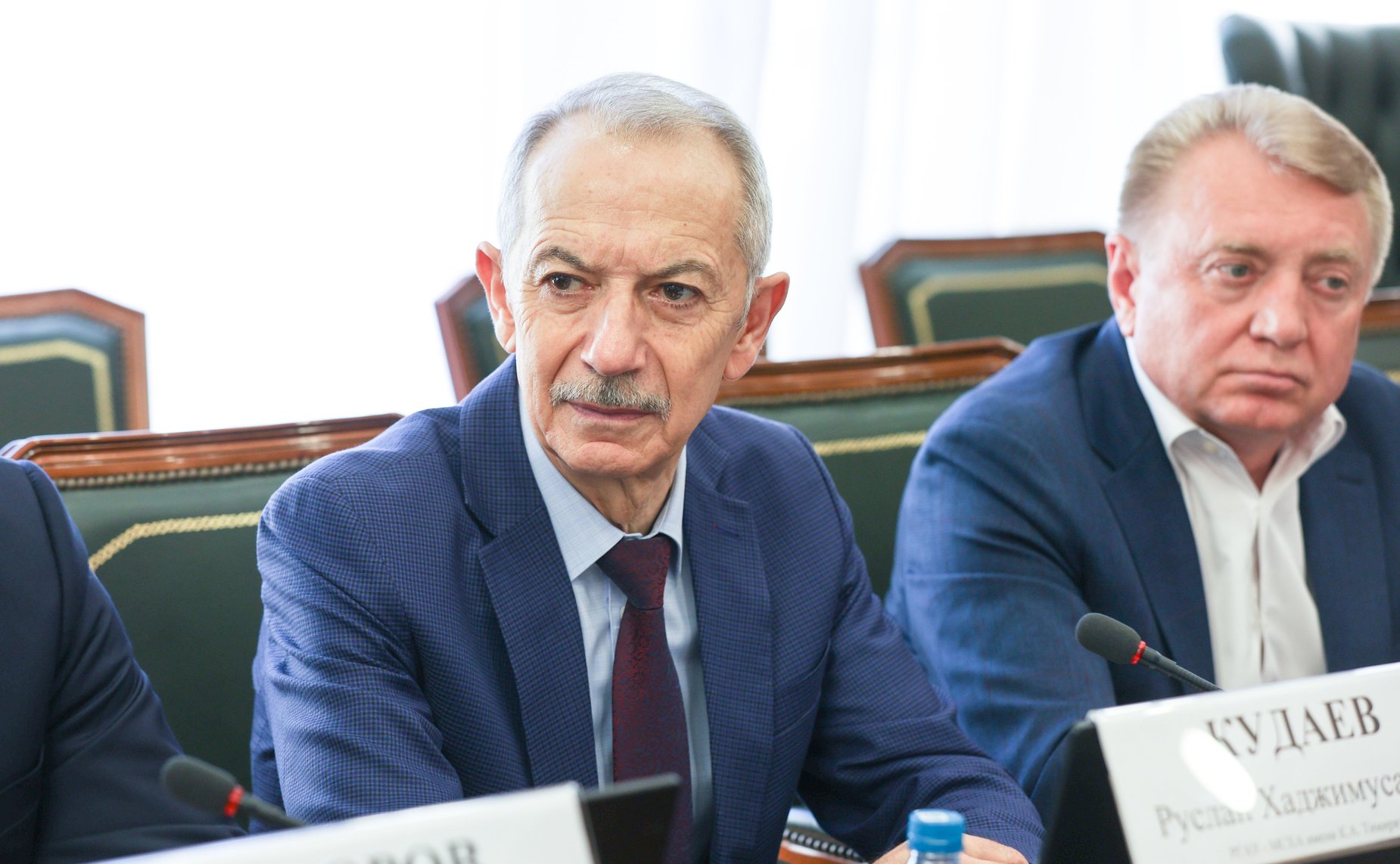 Круглый стол Комитета СФ по экономической политике совместно с Комитетом СФ по аграрно-продовольственной политике и природопользованию «Совершенствование механизмов поддержки развития виноградарства и виноделия в Российской Федерации»
