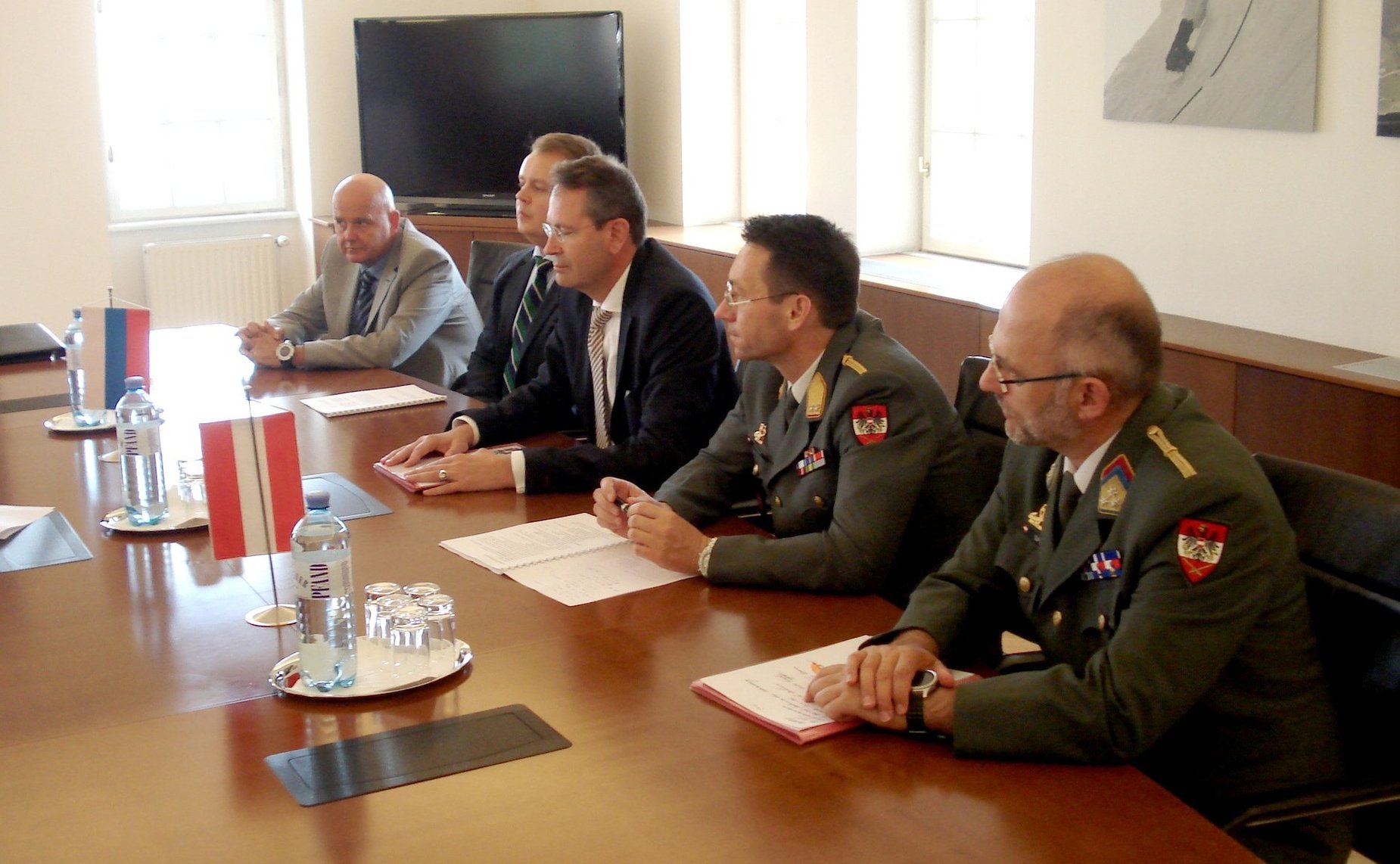 Встреча сенаторов с Генеральными секретарями Минобороны Австрии
