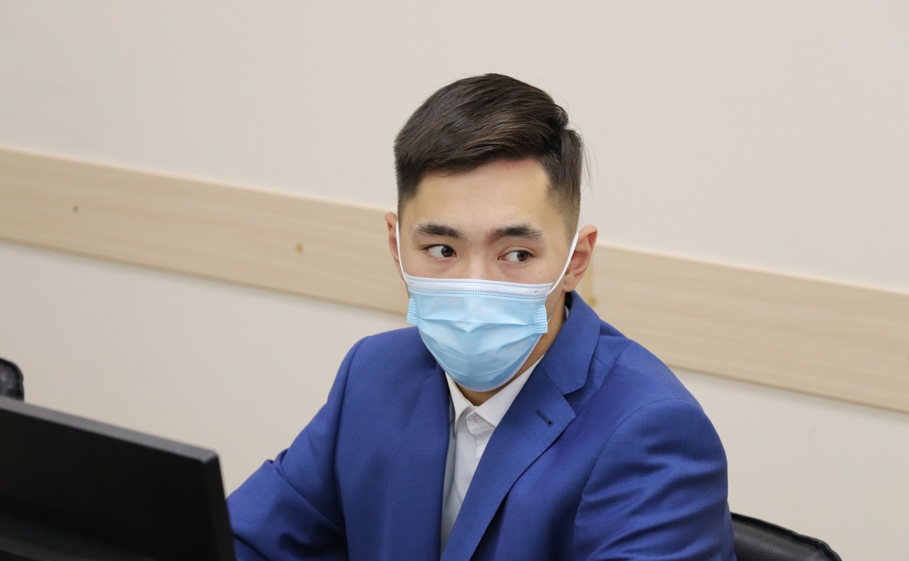 Егор Борисов вручили детям-героям памятные медали Совета Федерации «За проявленное мужество»