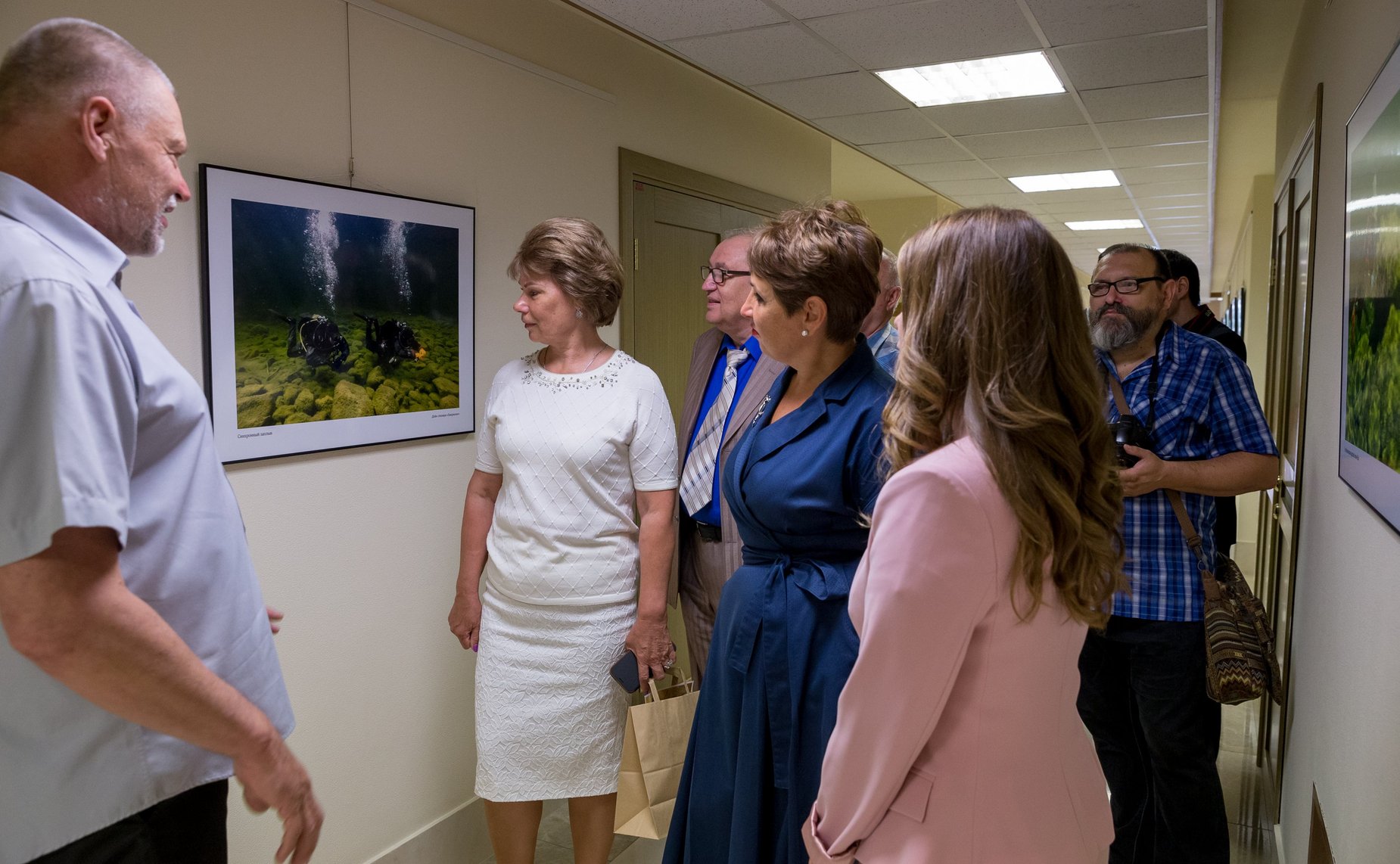 Открытие в Совете Федерации фотовыставки, посвященной Телецкому озеру