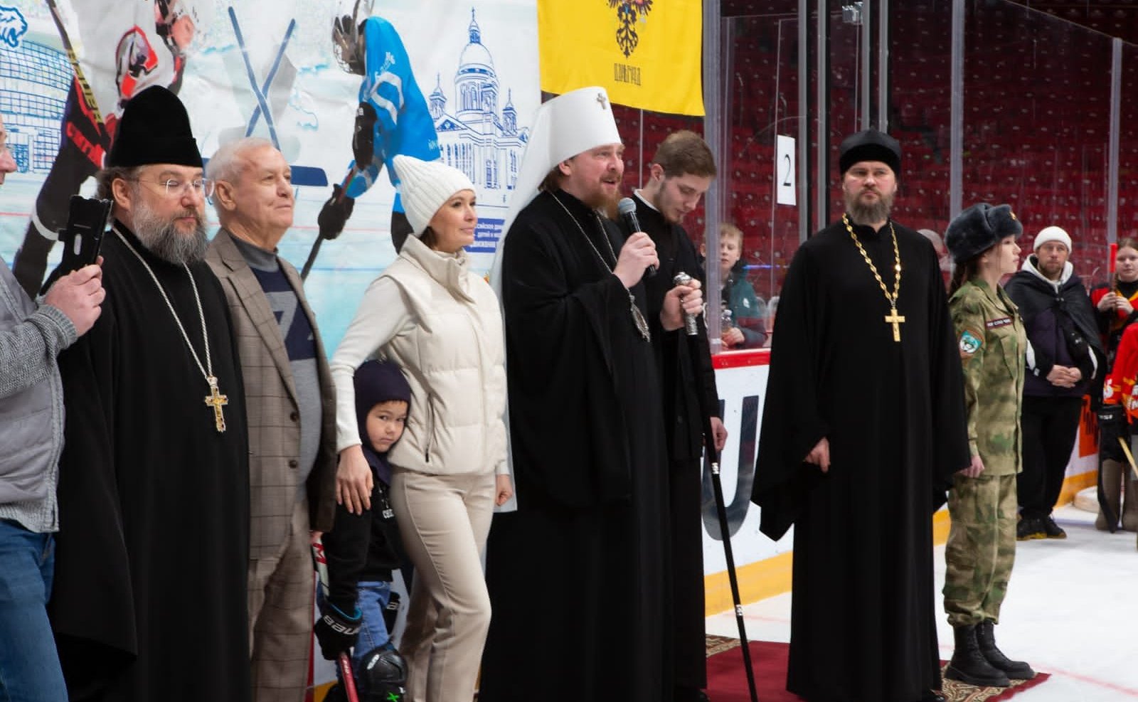 Маргарита Павлова оказала поддержку участию в спортивном мероприятии – хоккее в валенках с мячом — команде детей с ментальными особенностями развития и аутизмом