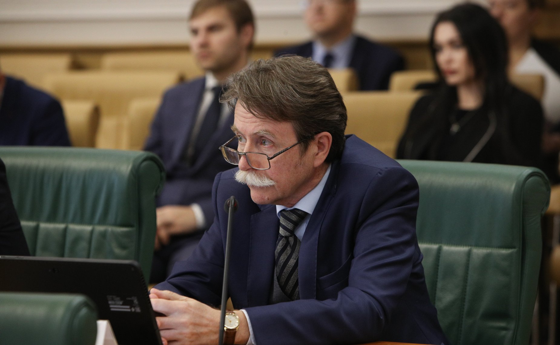 Заседание Комитета СФ по конституционному законодательству и государственному строительству