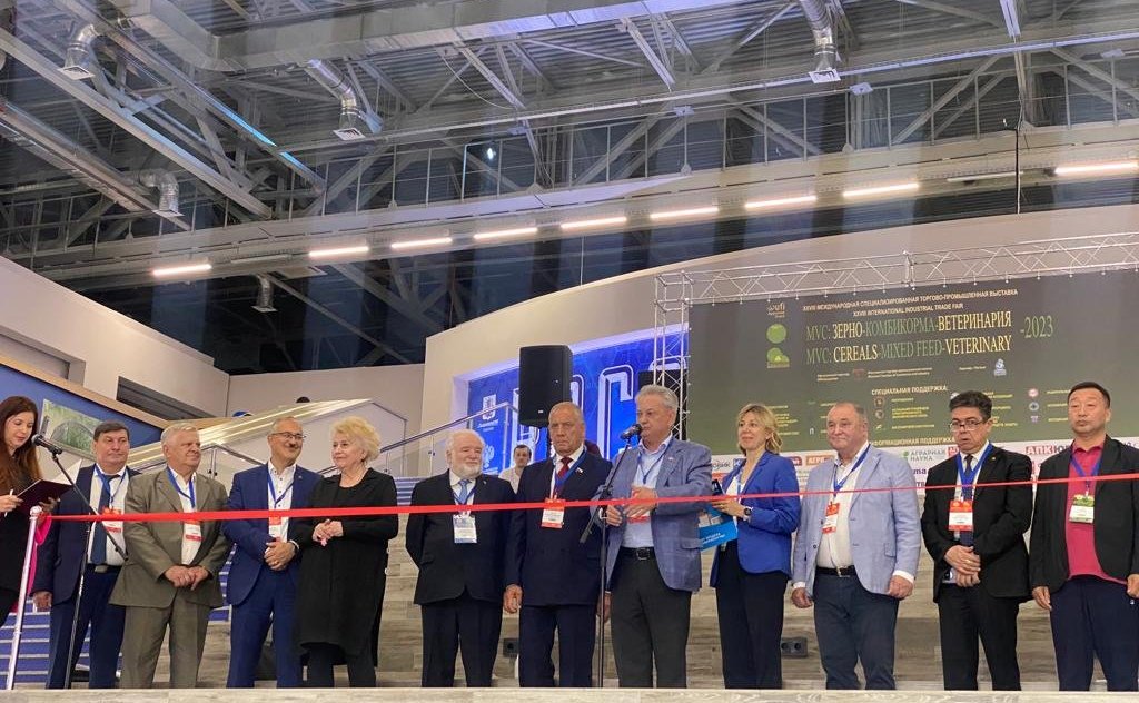 Сергей Митин принял участие в открытии Традиционной международной специализированной торгово-промышленной выставки