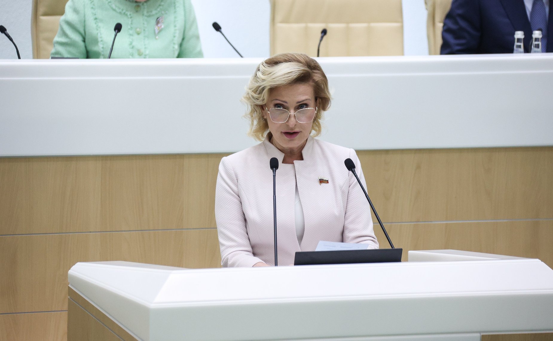 Инна Святенко