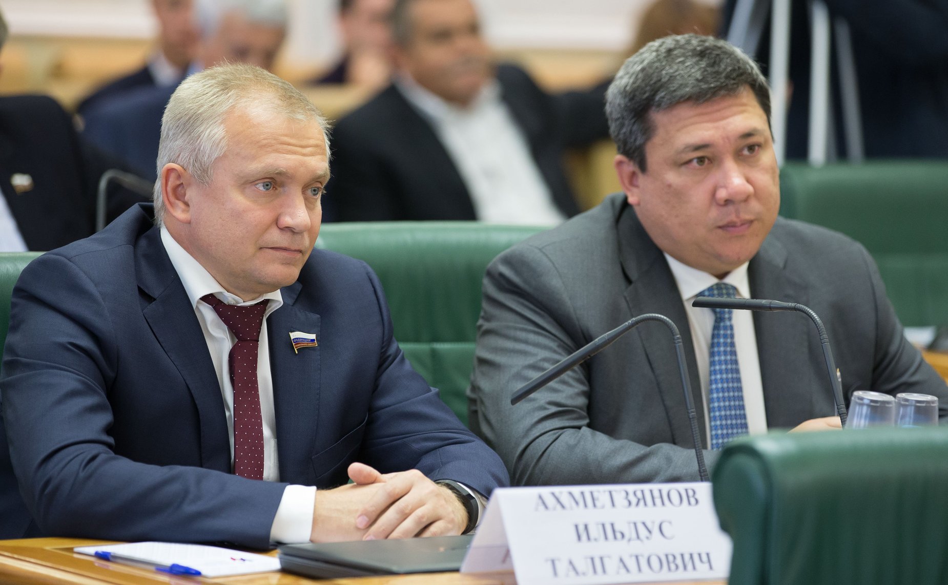 И. Ахметзянов и В. Полетаев