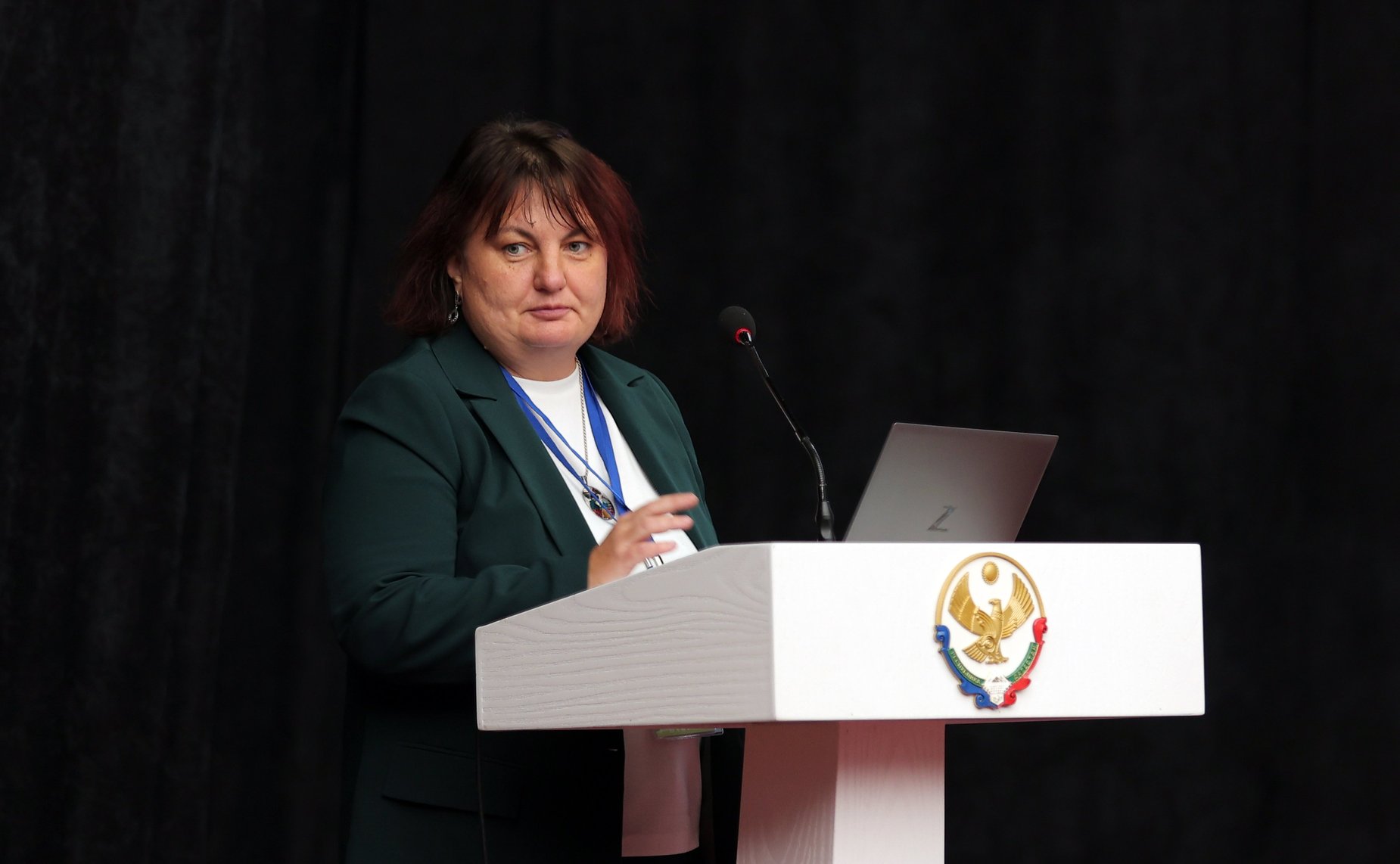 Пленарное заседание «Социально-экономические аспекты развития горных территорий». Принятие итоговой резолюции форума (Горный форум)