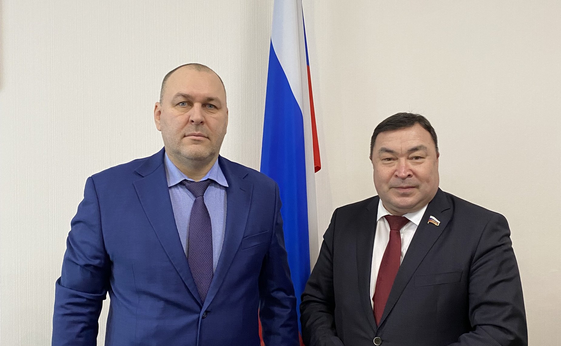 Александр Новьюхов принял участие в рабочей встрече с главным федеральным инспектором по Ханты-Мансийскому автономному округу – Югре Александром Постниковым