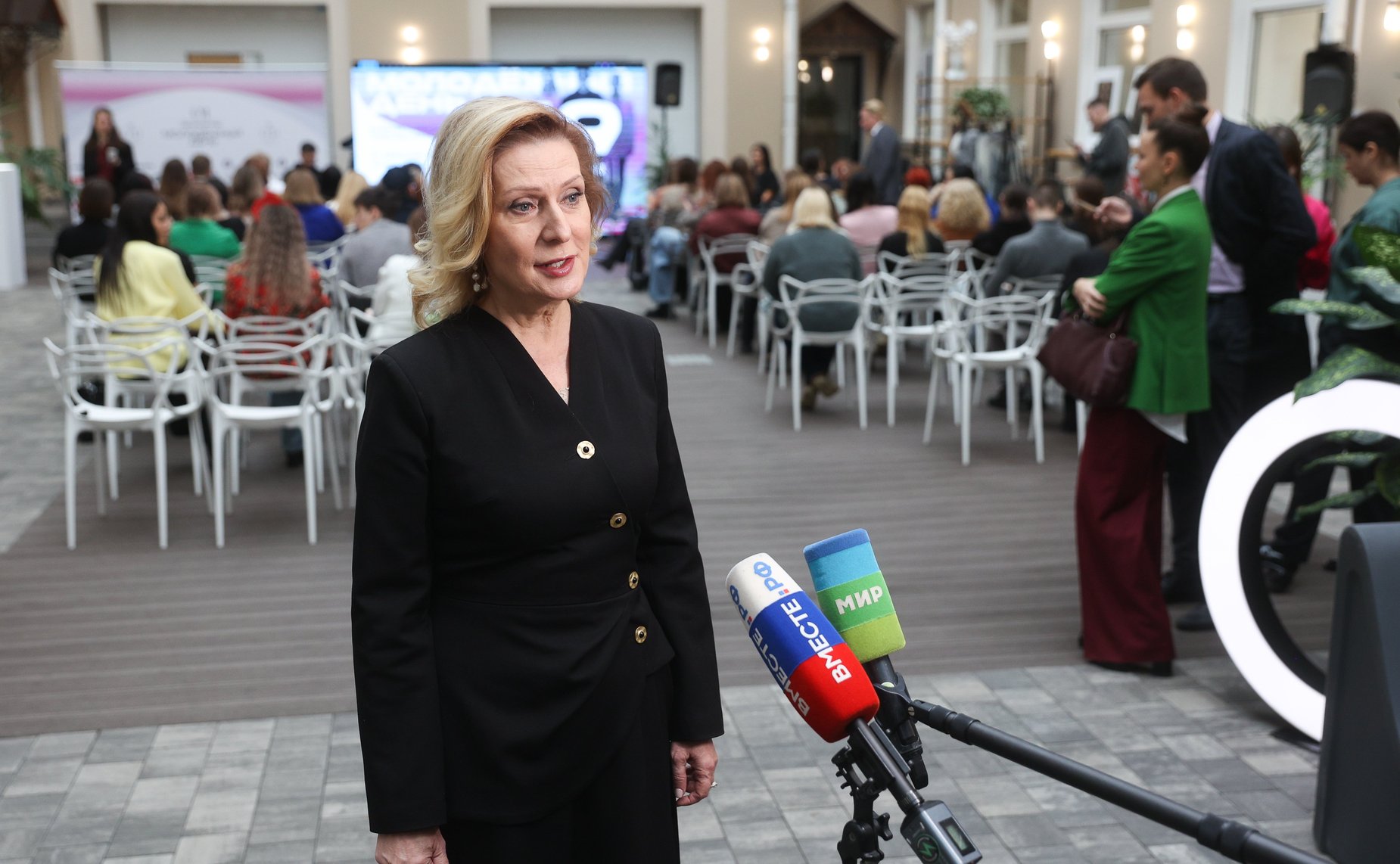 Инна Святенко