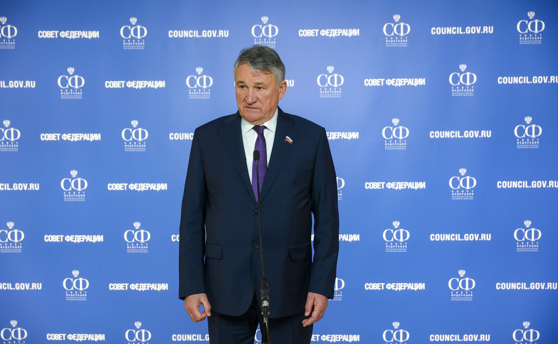 Пресс-подход заместителя Председателя Совета Федерации Юрия Воробьева