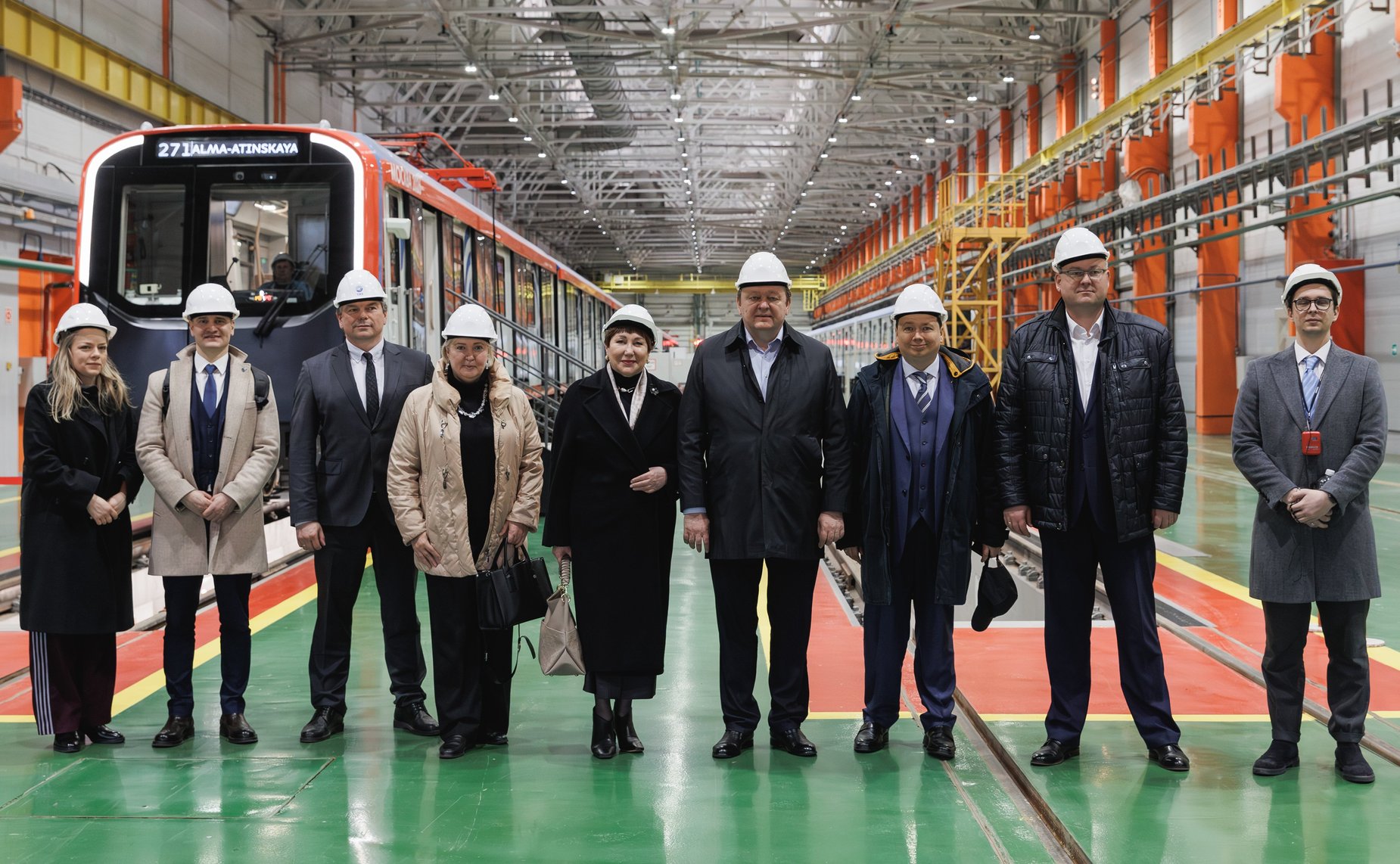 Сенаторы посетили Метровагонмаш