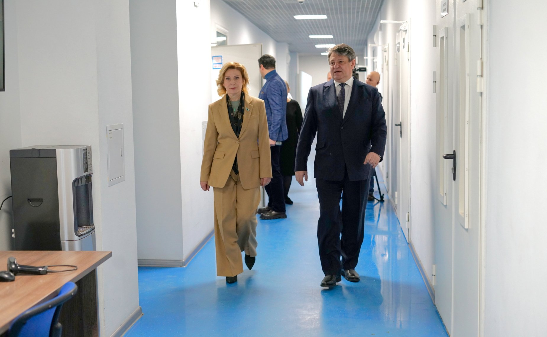 Заместитель Председателя Совета Федерации Инна Святенко посетила производство Центра инноваций в травматологии и ортопедии Ростеха