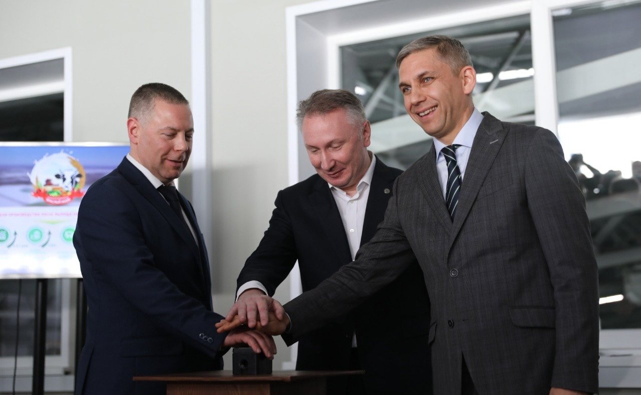 Сергей Березкин принял участие в церемонии открытия нового животноводческого комплекса «Красный маяк», расположенного в Ростовском районе