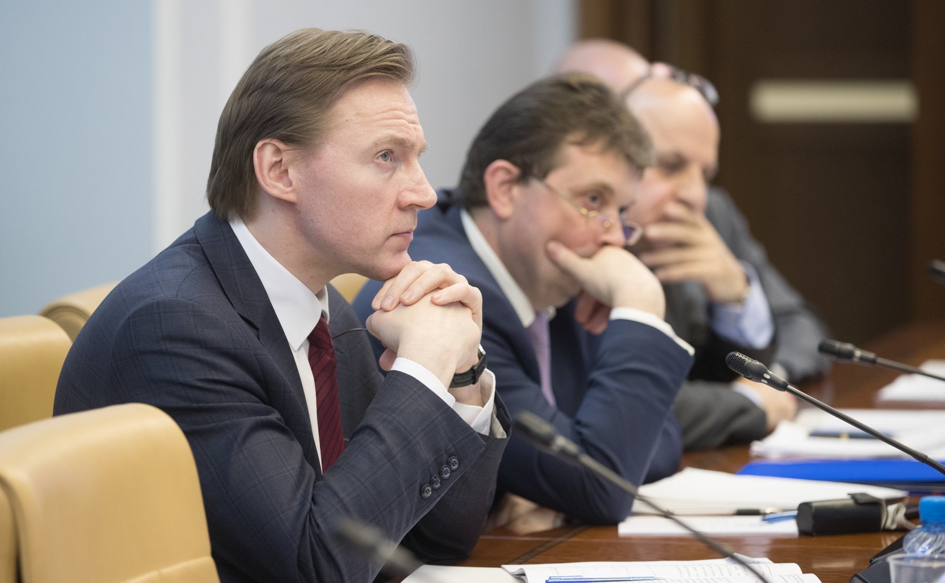 «Круглый стол» на тему «Нерушимость государственных границ и право народов на самоопределение: юридические и политические аспекты»