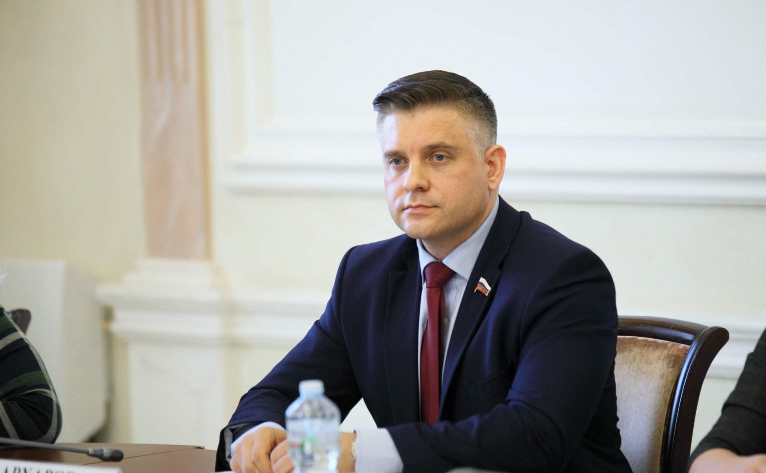 Юрий Архаров