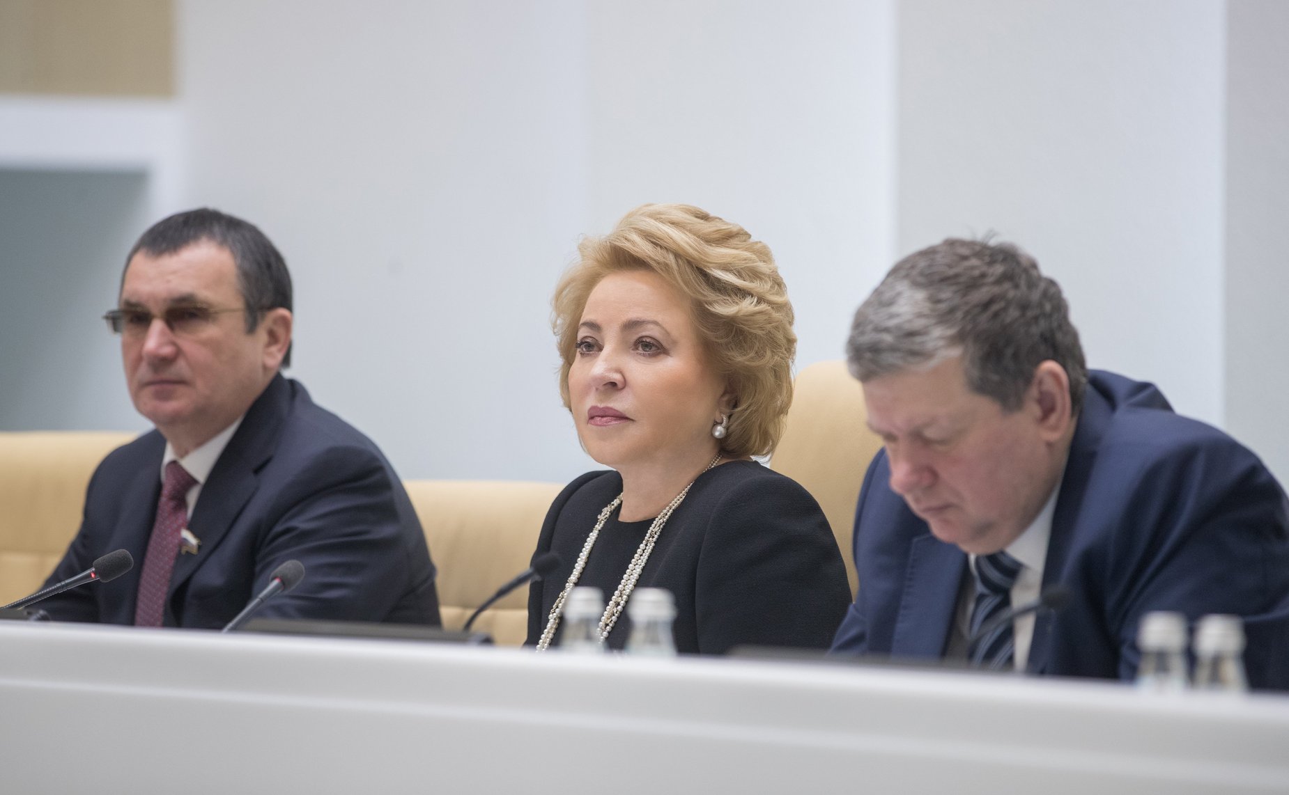 Н. Федоров, В. Матвиенко и Е. Бушмин