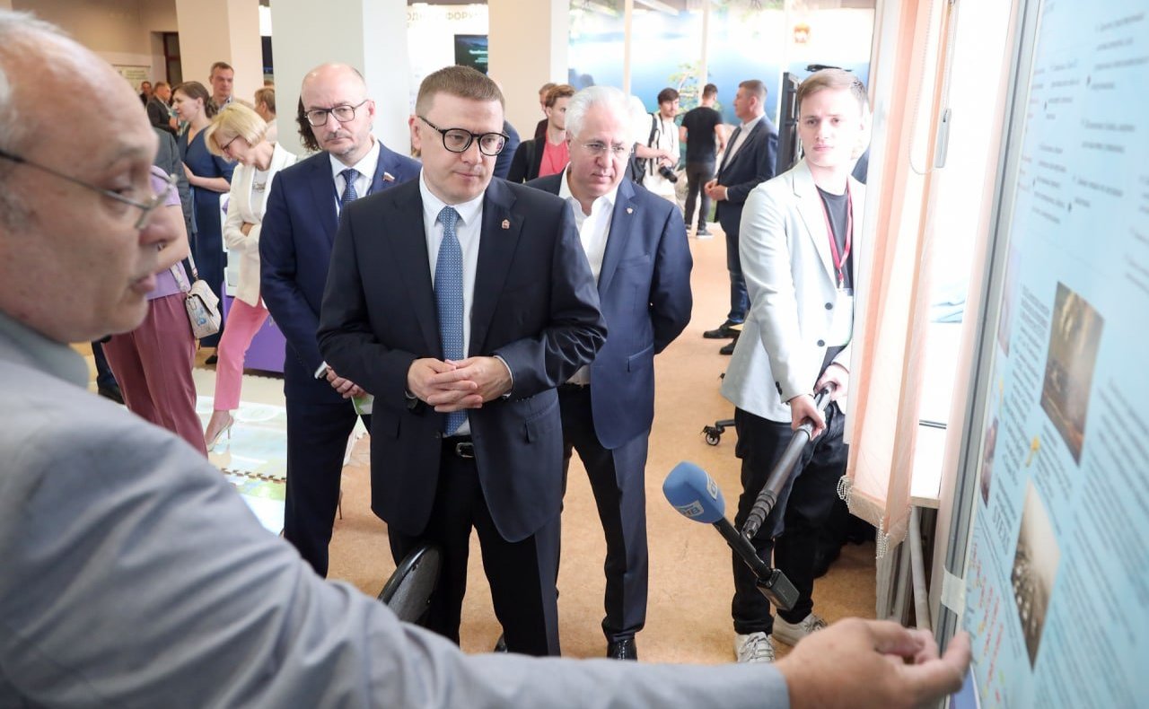 Маргарита Павлова в рамках региональной недели приняла участие в открытии Первого экологического водного форума Южного Урала