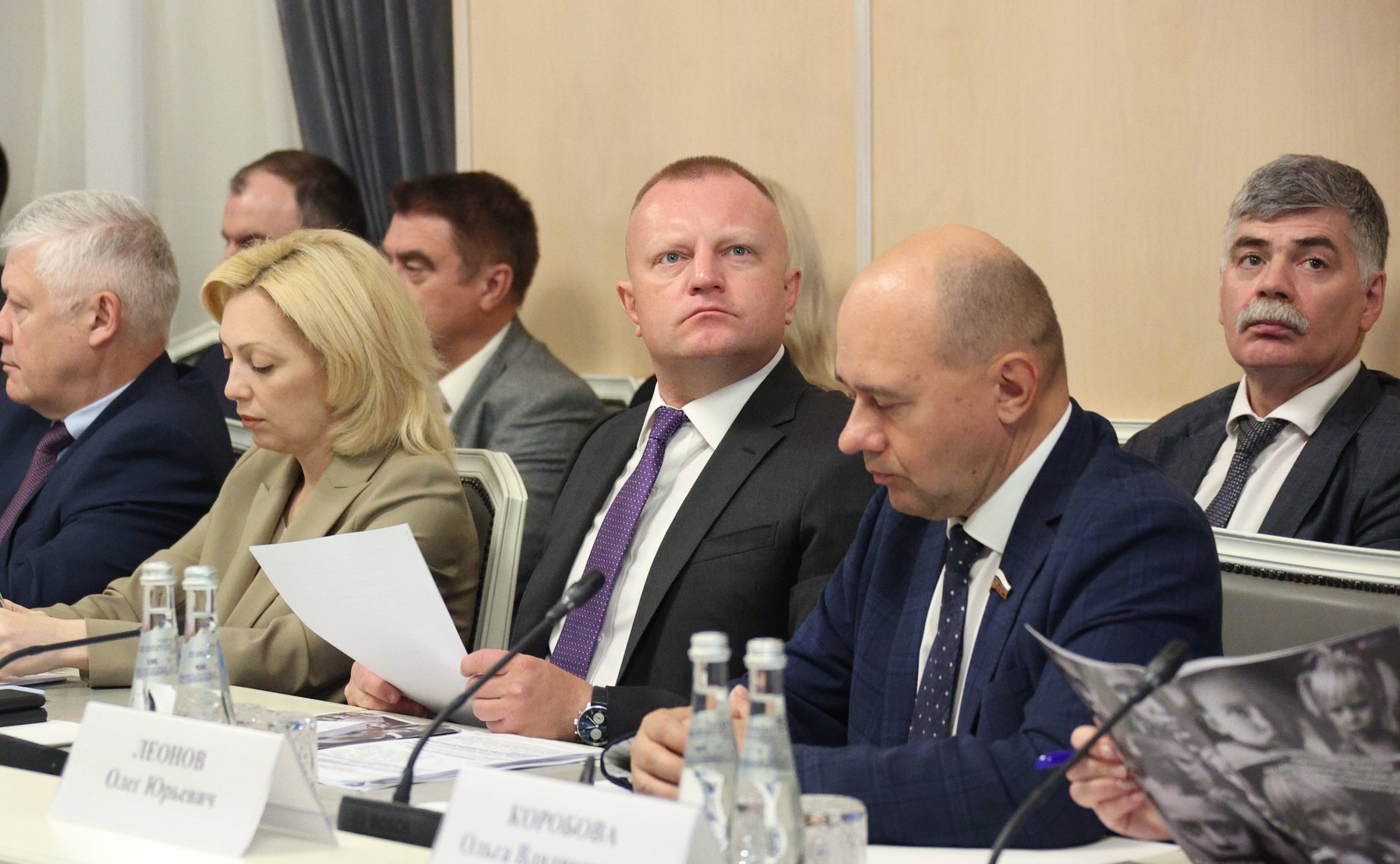 Заседание парламентской комиссии по расследованию преступных действий в отношении несовершеннолетних со стороны киевского режима
