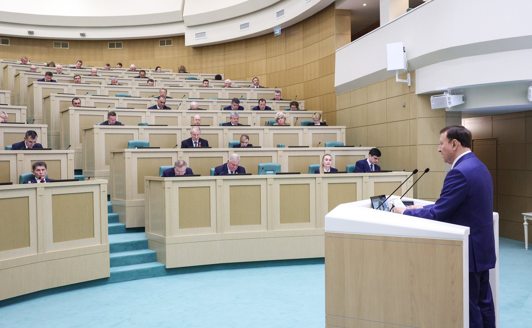 Председатель краевого Законодательного Собрания Александр Ролик