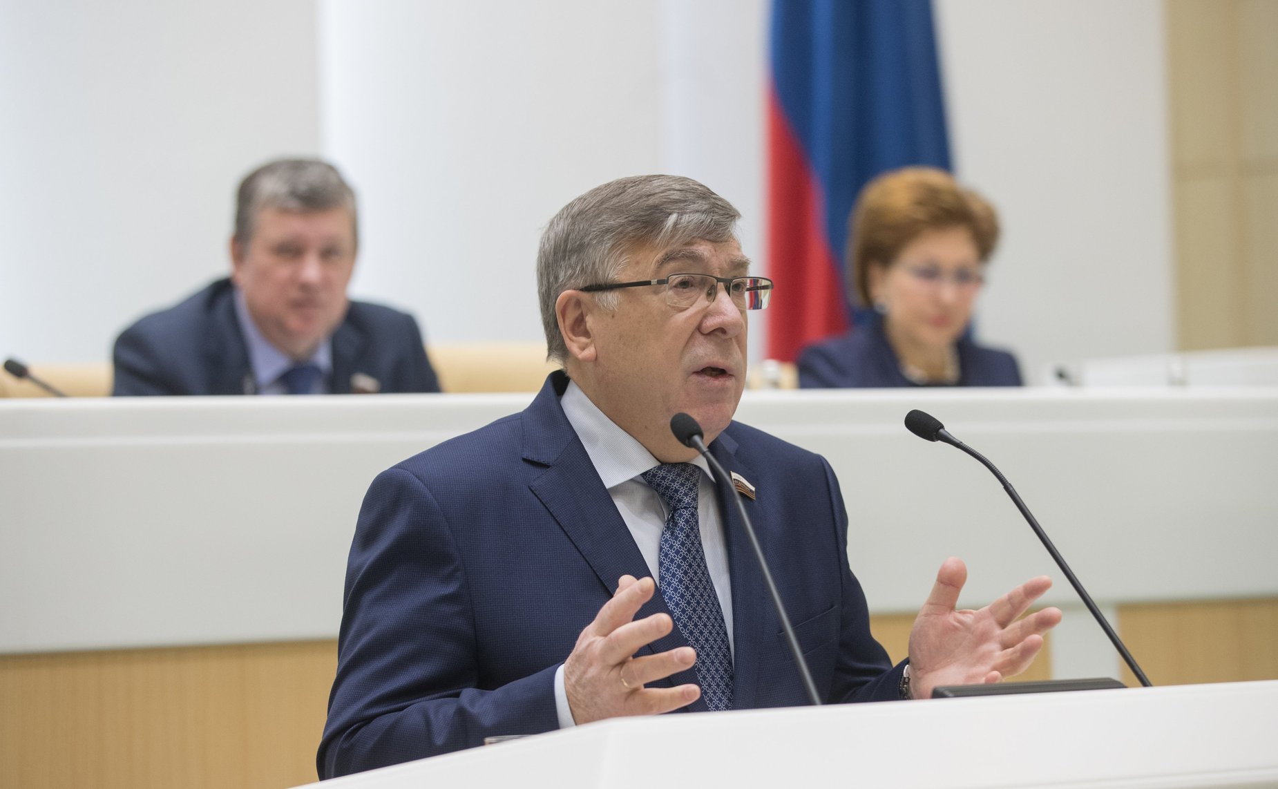 В. Рязанский