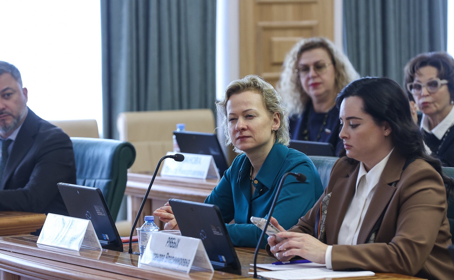 В Совете Федерации состоялось заседание Совета Евразийского женского форума