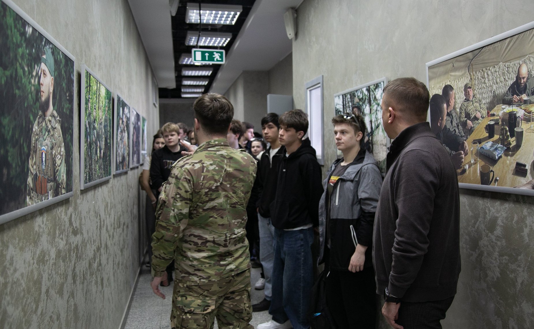 Айрат Гибатдинов встретился со студентами Московского финансово-юридического университета в рамках патриотического мероприятия, посвященного подвигу участников СВО