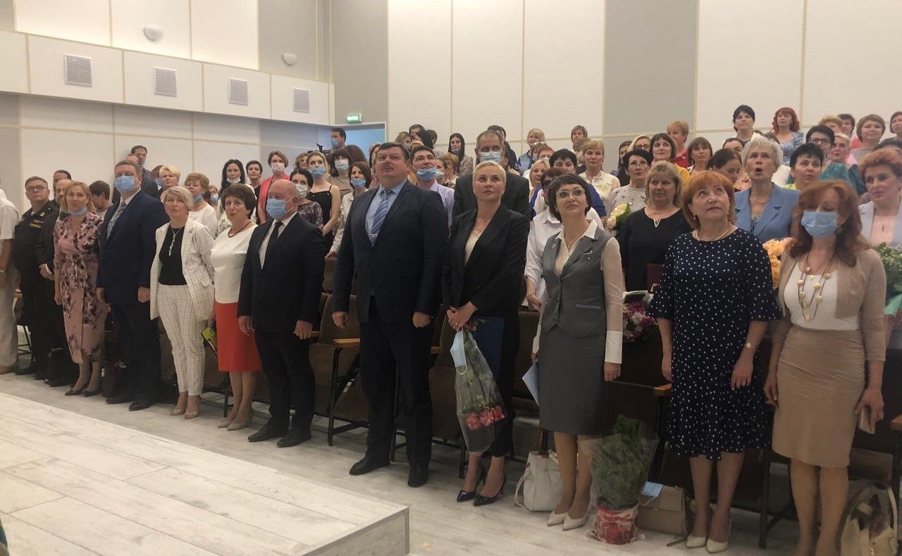 Екатерина Алтабаева поздравила социальных работников Севастополя с профессиональным праздником