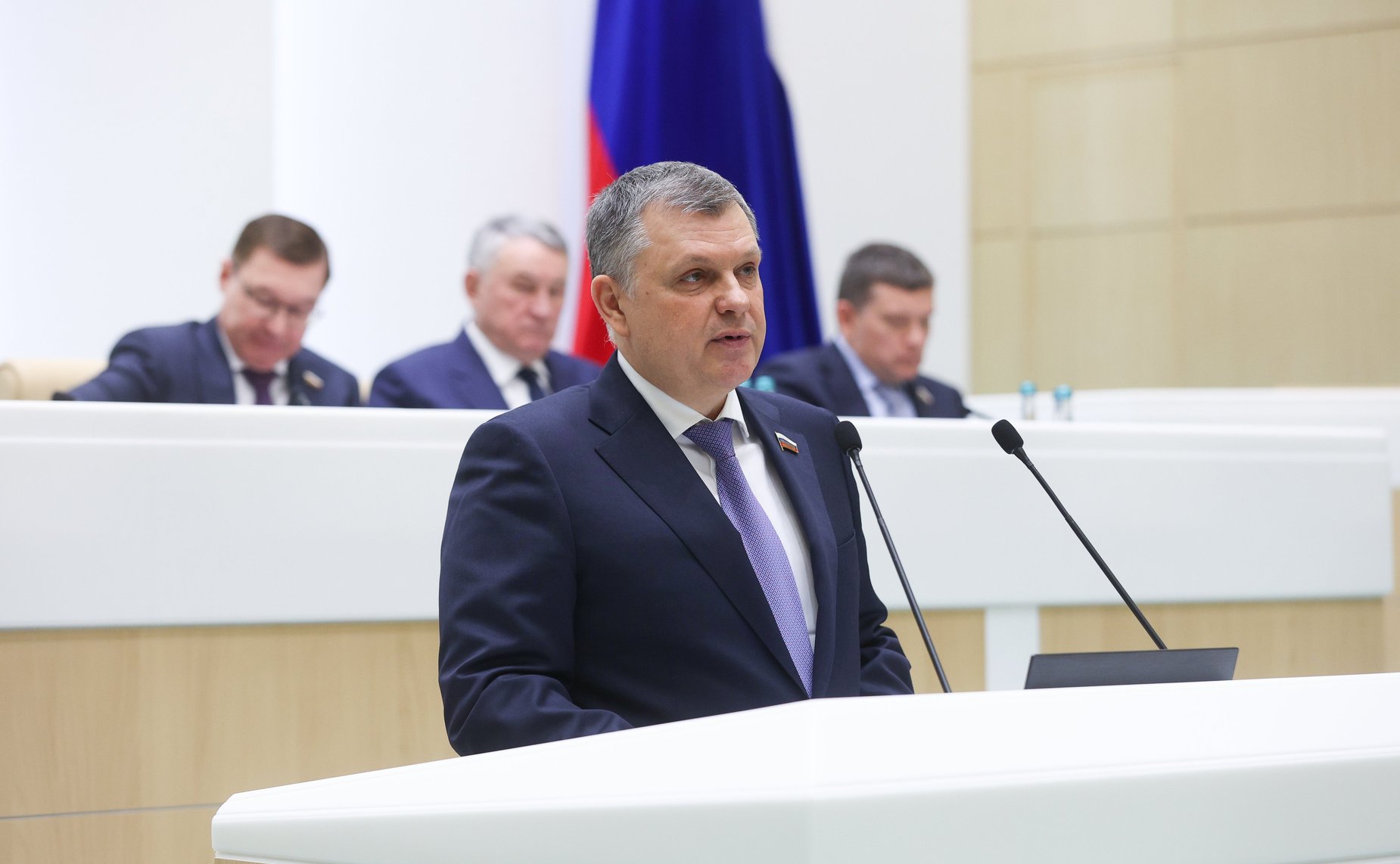 Александр Наролин