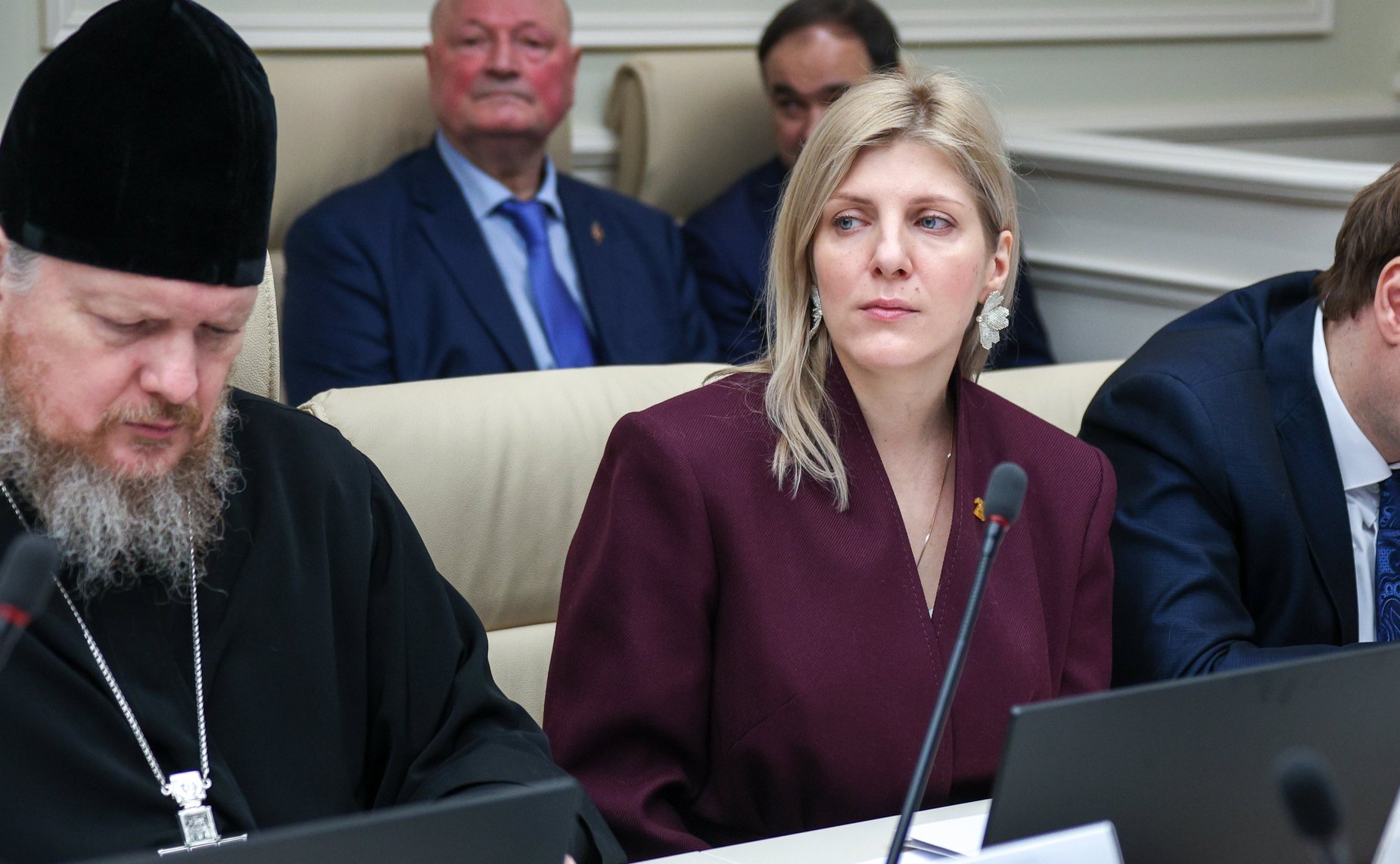 Круглый стол «Церковь, власть и общество: поддержка участников специальной военной операции и их семей» (в рамках XIV Рождественских парламентских встреч)