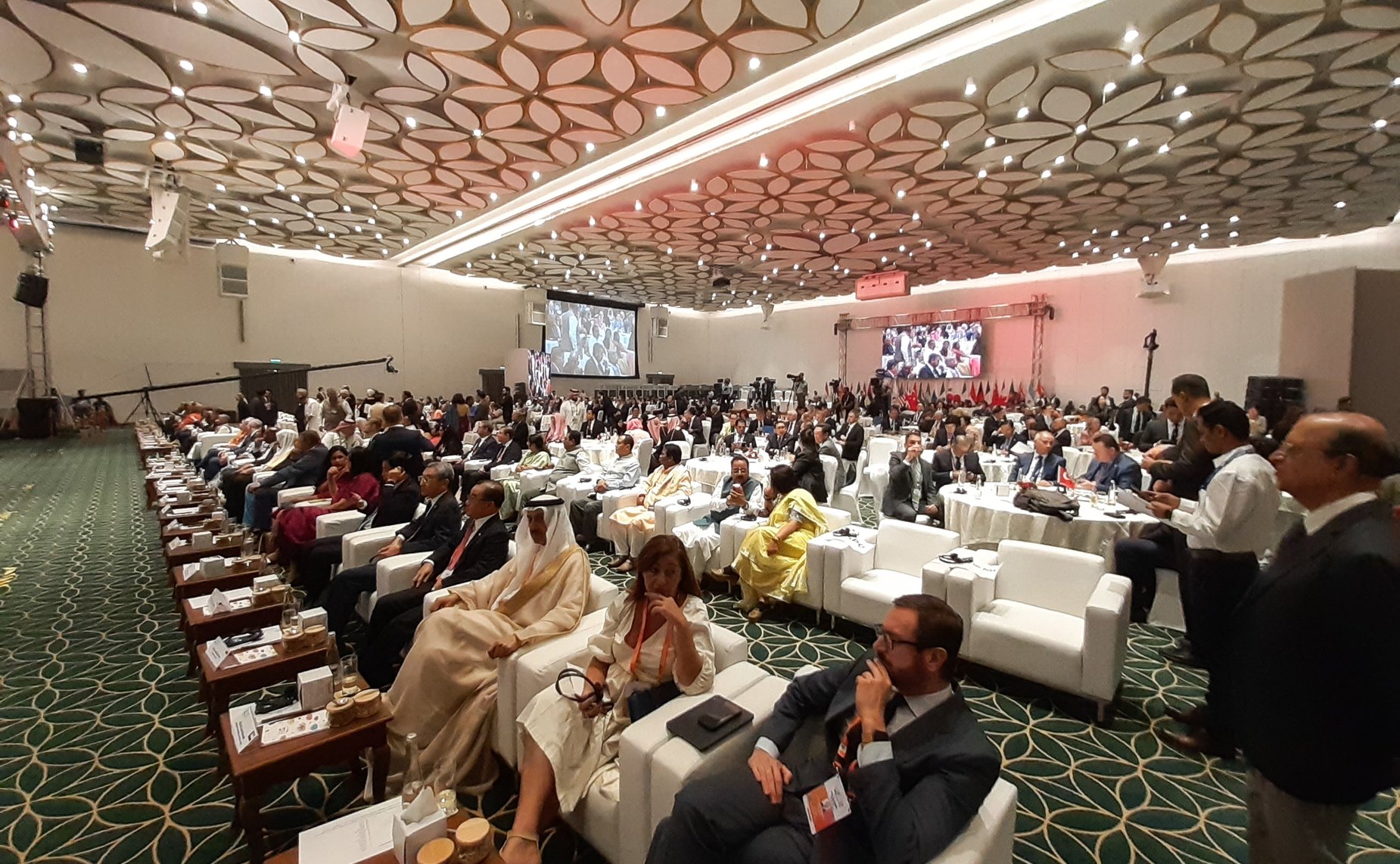 Делегация Федерального Собрания РФ во главе с Председателем Совета Федерации Валентиной Матвиенко принимает участие в девятом Саммите председателей парламентов государств «Группы двадцати»