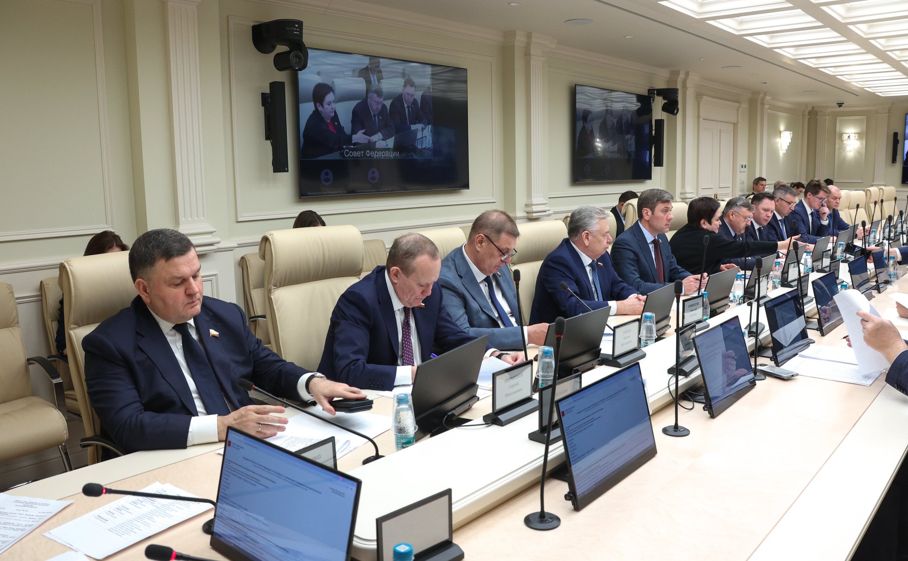 Заседание Комитета Совета Федерации по Регламенту и организации парламентской деятельности