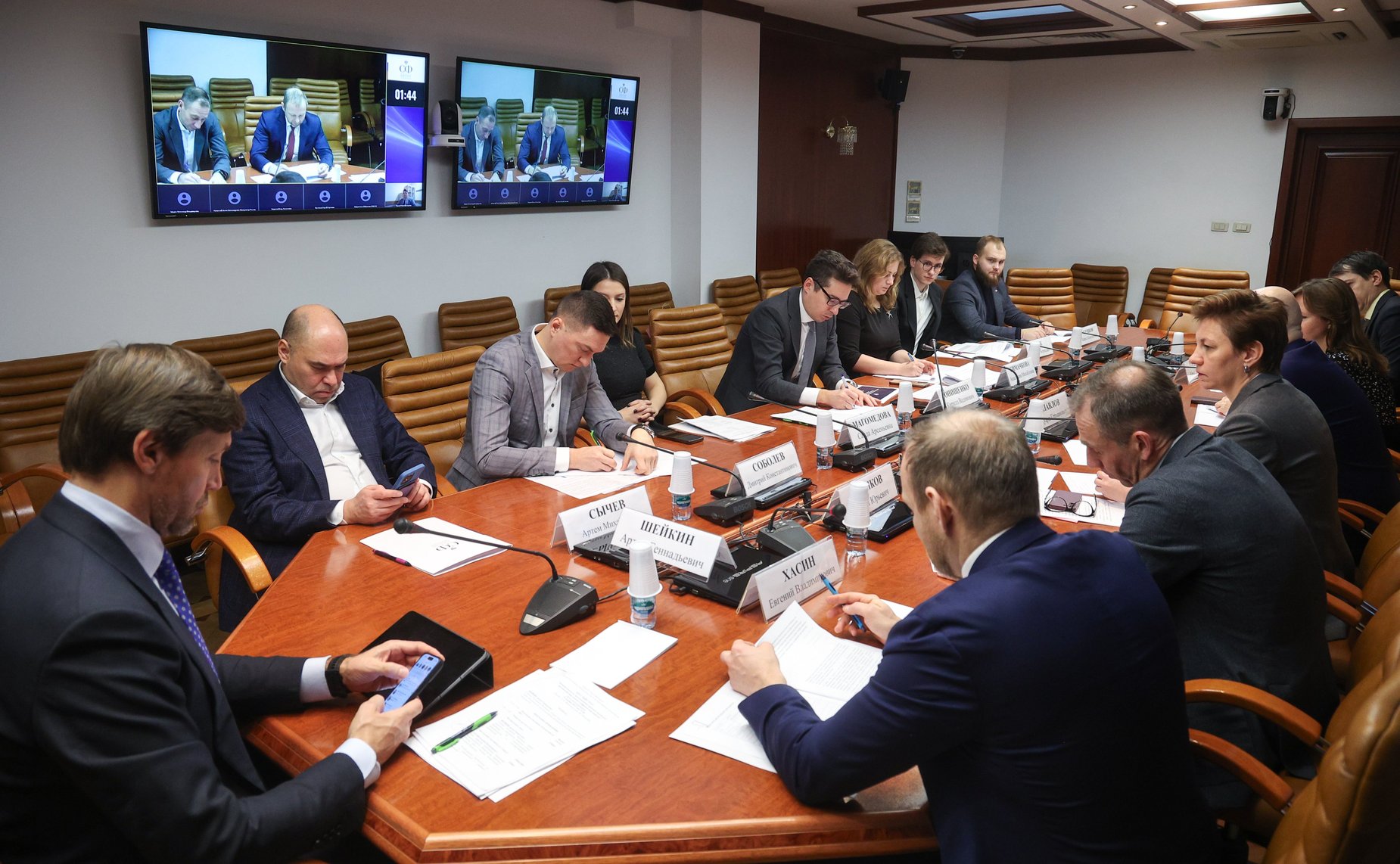 Круглый стол Комитета СФ по конституционному законодательству и государственному строительству на тему «Кибербезопасность: организационно-правовые механизмы противодействия угрозам в цифровом пространстве»
