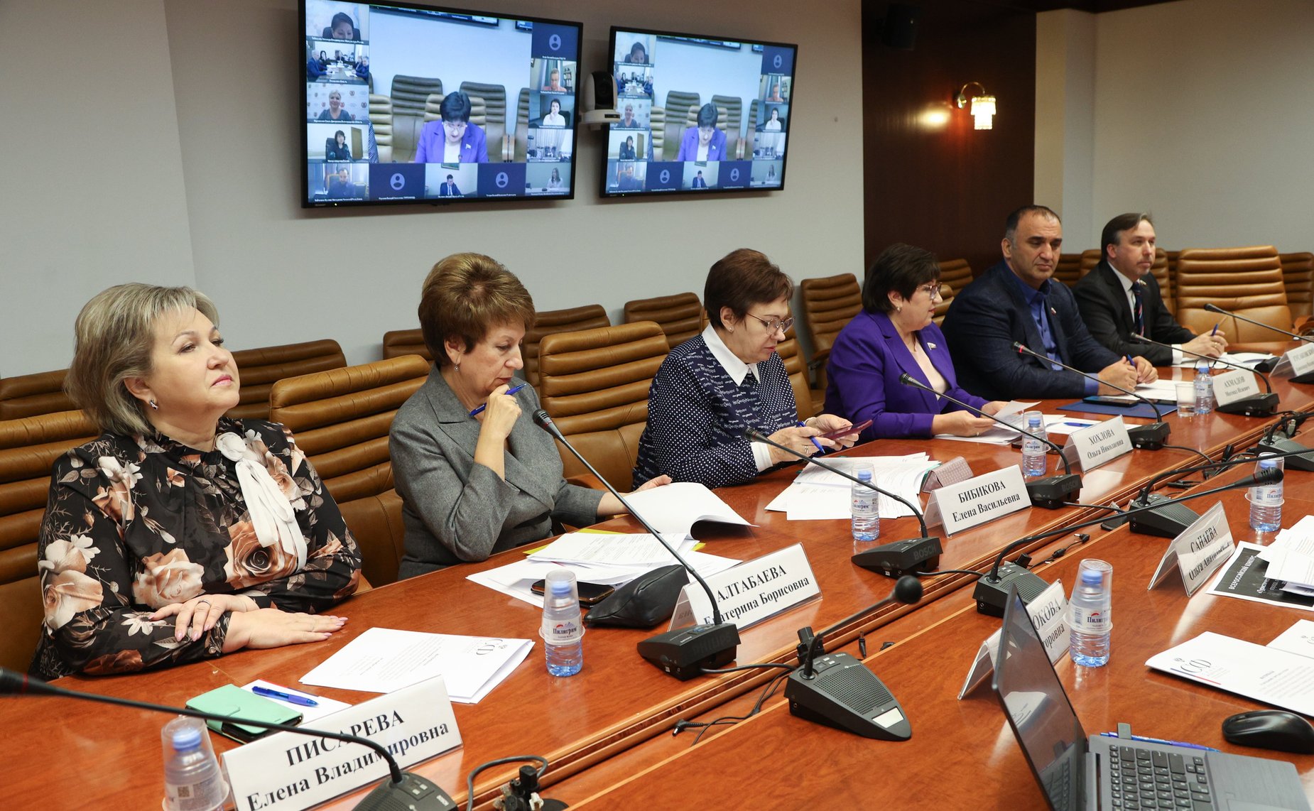 Круглый стол Комитета СФ по социальной политике