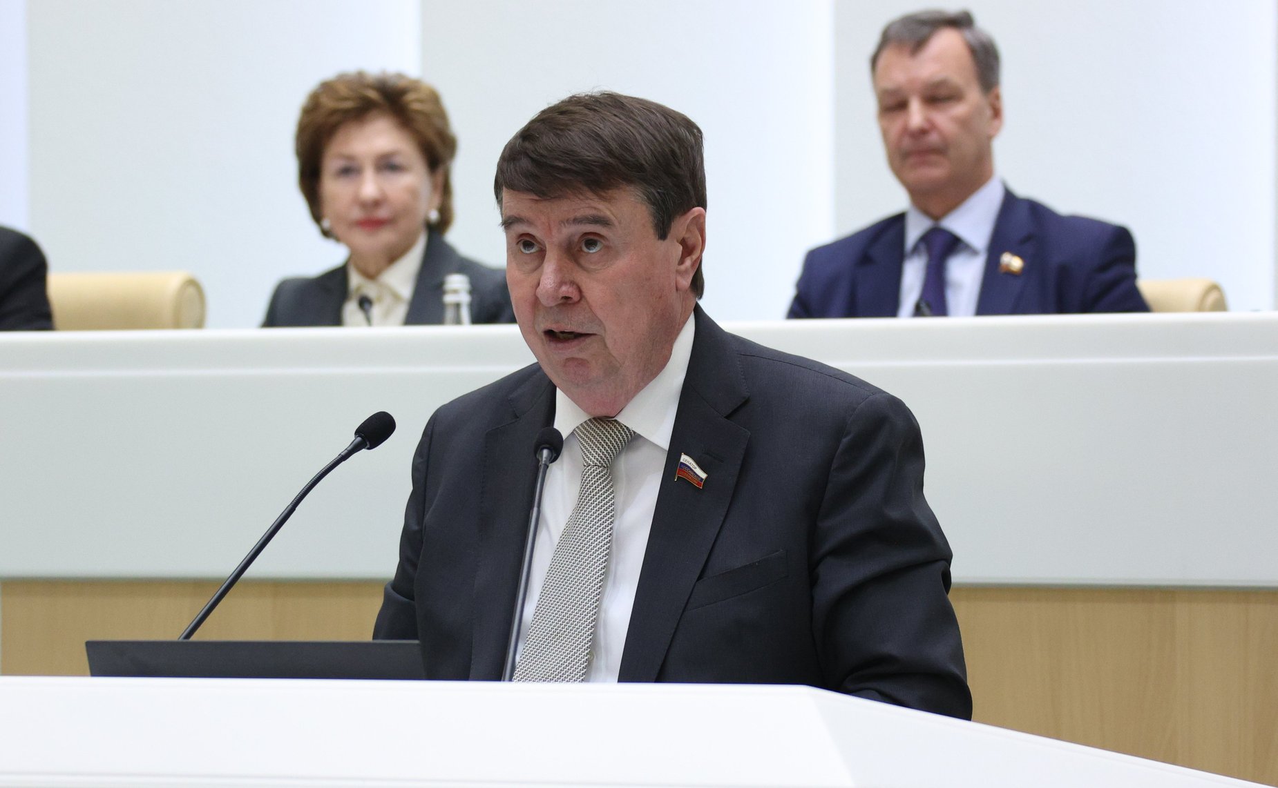 Сергей Цеков