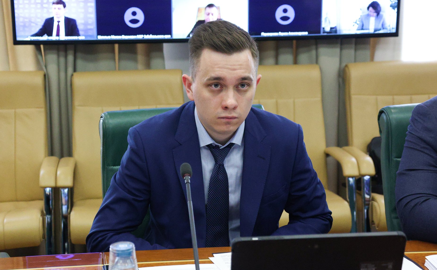 Совещание «Промышленная кооперация: условия для роста производственного и технологического потенциала регионов Дальнего Востока»