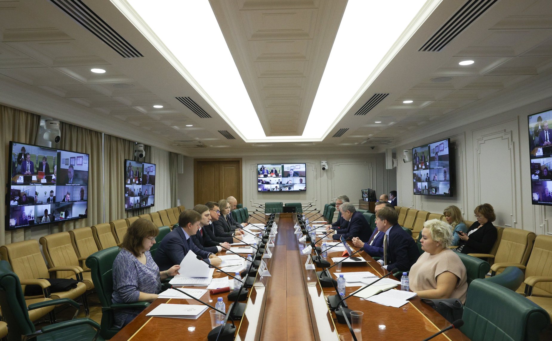 Совещание Комитета СФ по бюджету и финансовым рынкам