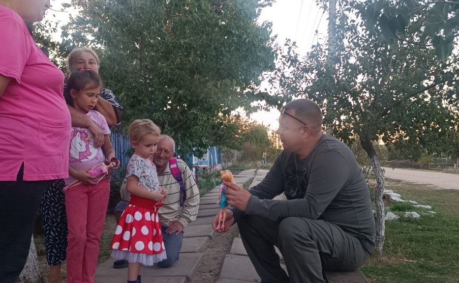 Игорь Кастюкевич взял шефство над многодетной семьей в Херсонской области