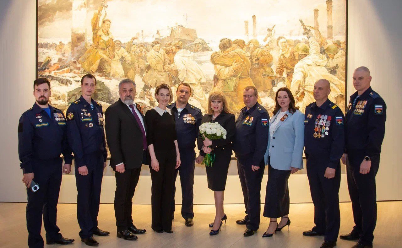 Ольга Щетинина приняла участие в торжественном открытии выставочного проекта «Я говорю с тобой из Ленинграда. Живая история блокадного города и его жителей» в Манеже Нижегородского кремля