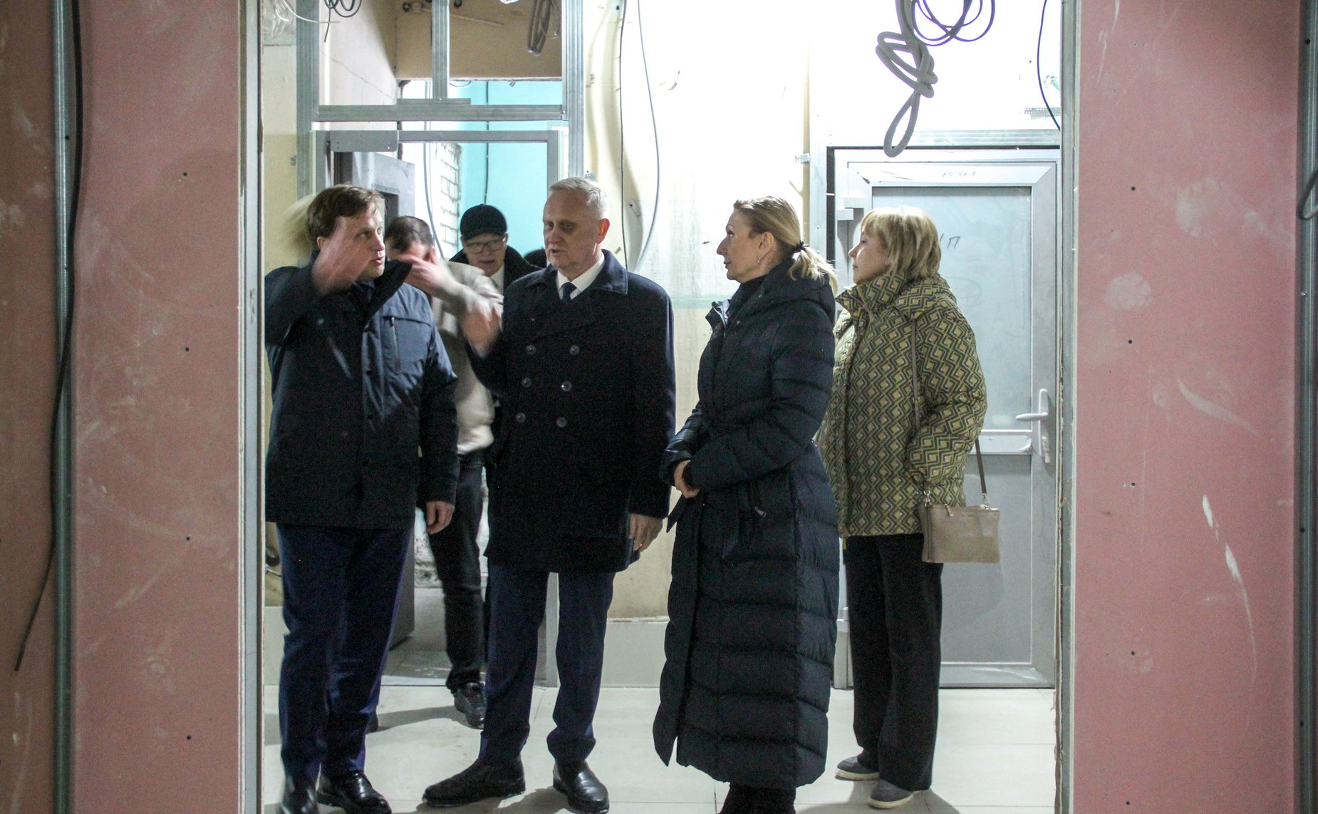 Рабочий визит заместителя Председателя Совета Федерации Инны Святенко в Алтайский край. Алтайский краевой клинический центр охраны материнства и детства