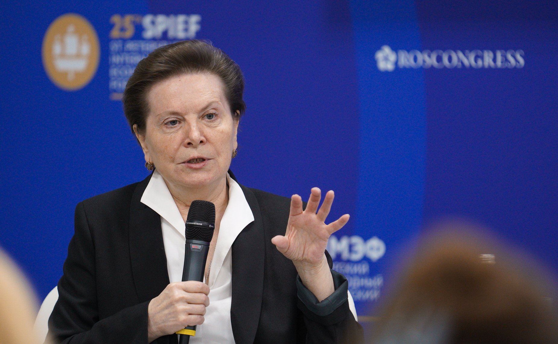 Галина Карелова приняла участие в сессии «Международная кооперация женщин: потенциал и перспективы» в рамках ПМЭФ