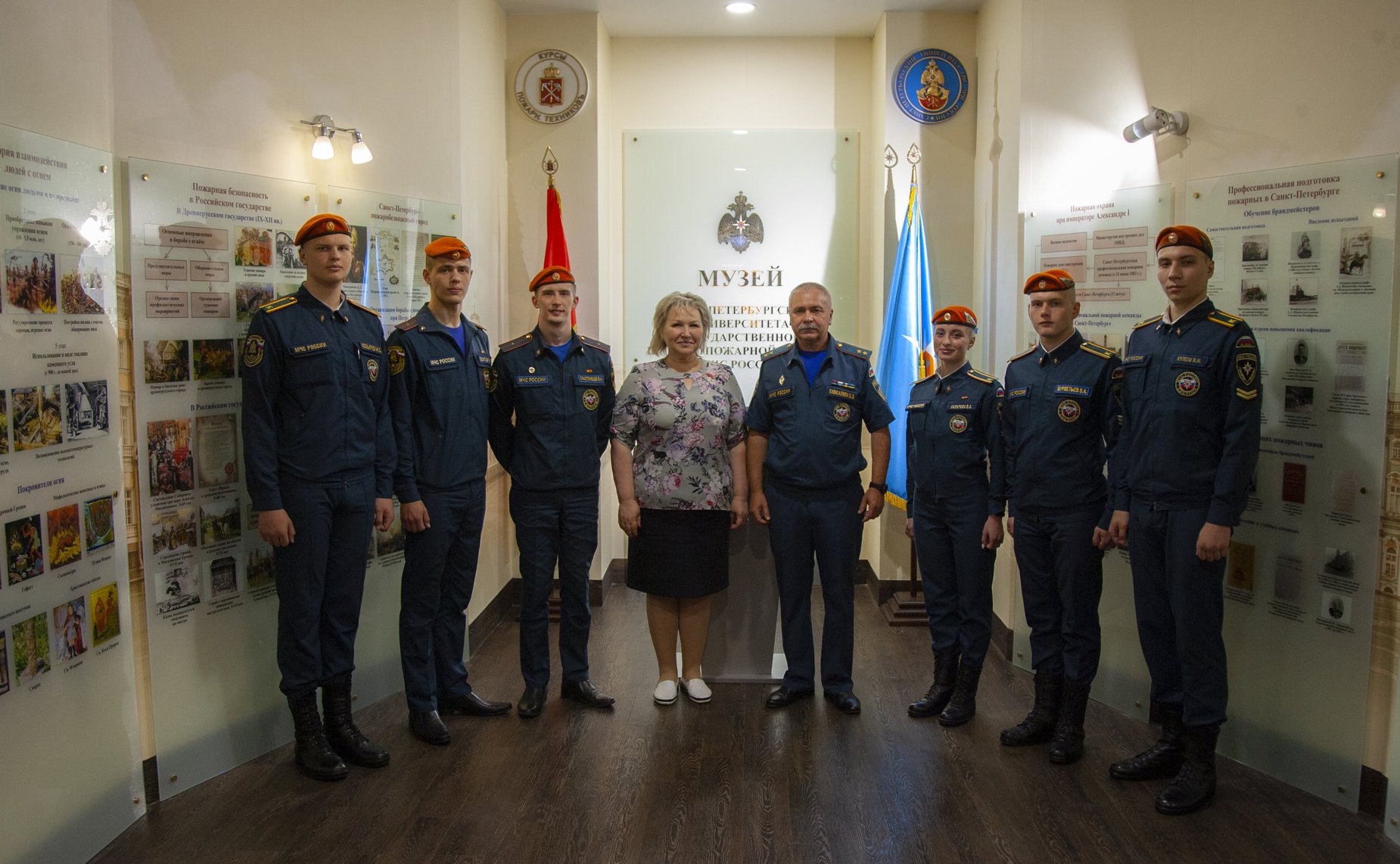 Елена Писарева встретилась с новгородскими курсантами в Санкт-Петербургском университете МЧС