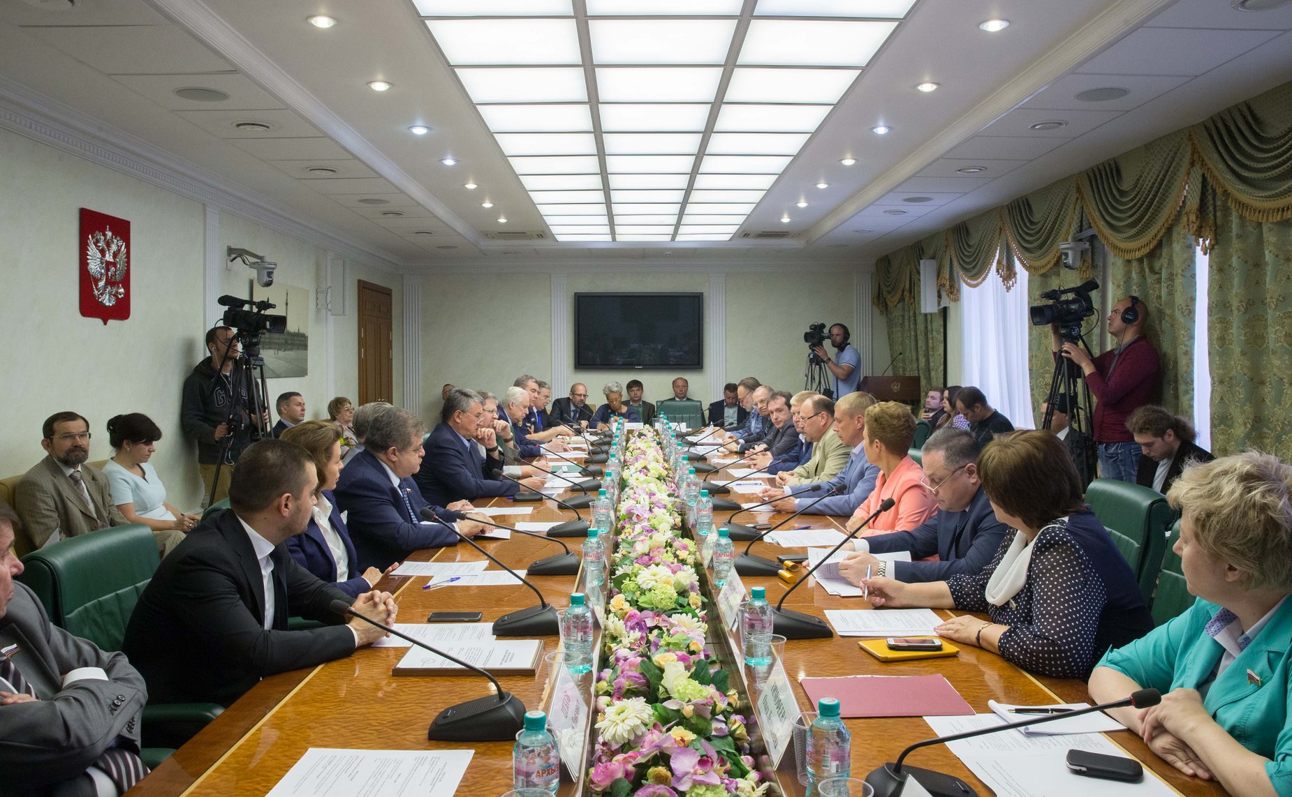 Заседание Комитета общественной поддержки жителей Юго-Востока Украины