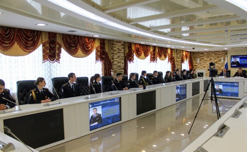 Сергей Горняков принял участие в информационном проекте Волгоградской академии МВД России «Час с сенатором»