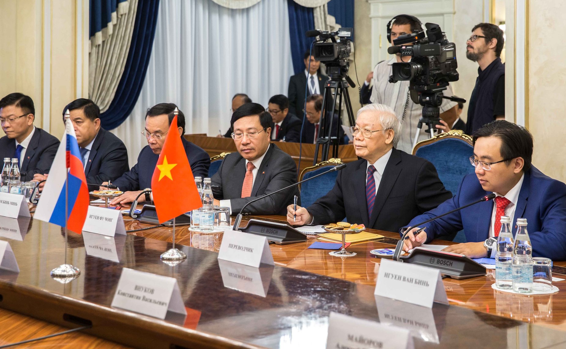 Встреча заместителя Председателя СФ А. Турчака с Генеральным секретарем ЦК Компартии Вьетнама Н. Чонгом