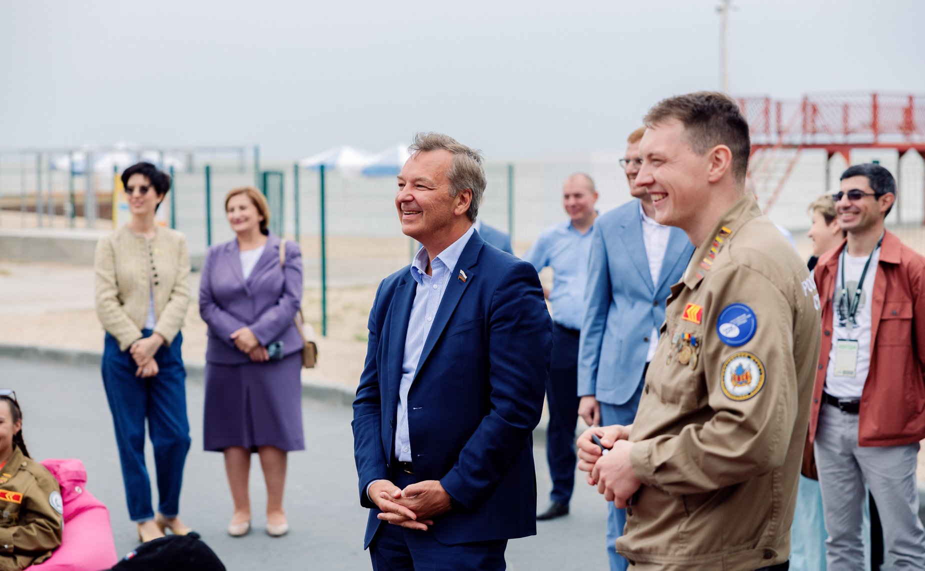 В ходе региональной поездки первый заместитель Председателя СФ Андрей Яцкин посетил ряд объектов и выступил на пленарной дискуссии Всероссийского молодежного образовательного форума «Ростов»