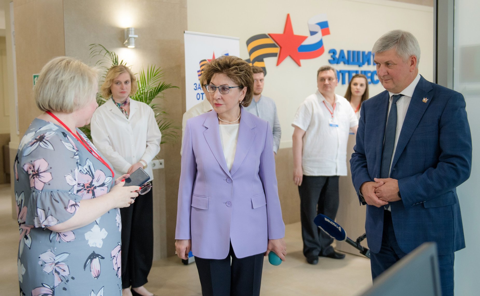 Галина Карелова обсудила реализацию летней оздоровительной кампании в Воронежской области