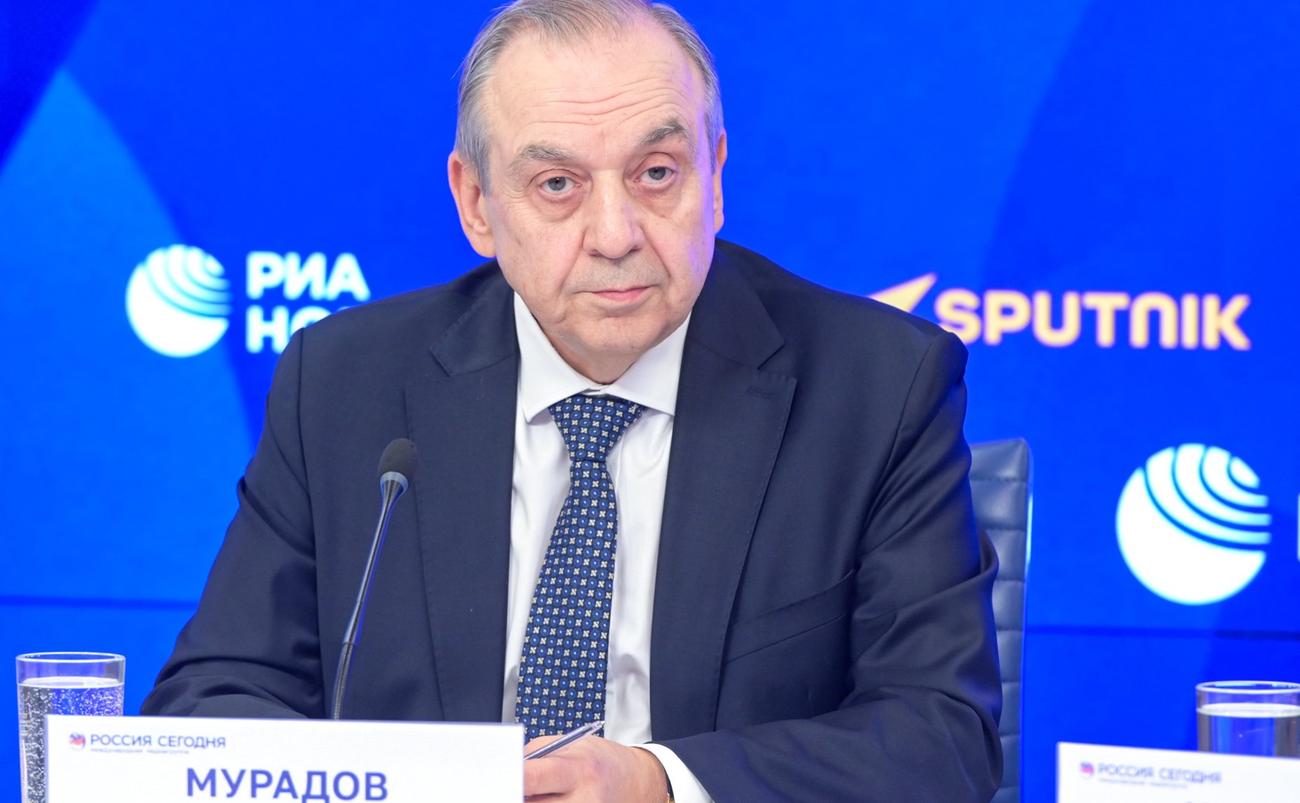 Сенатор РФ Сергей Карякин принял участие в видеомосте Москва — Симферополь «Крым и Россия — вместе навсегда» к 12-й годовщине воссоединения Крыма и Севастополя с Россией