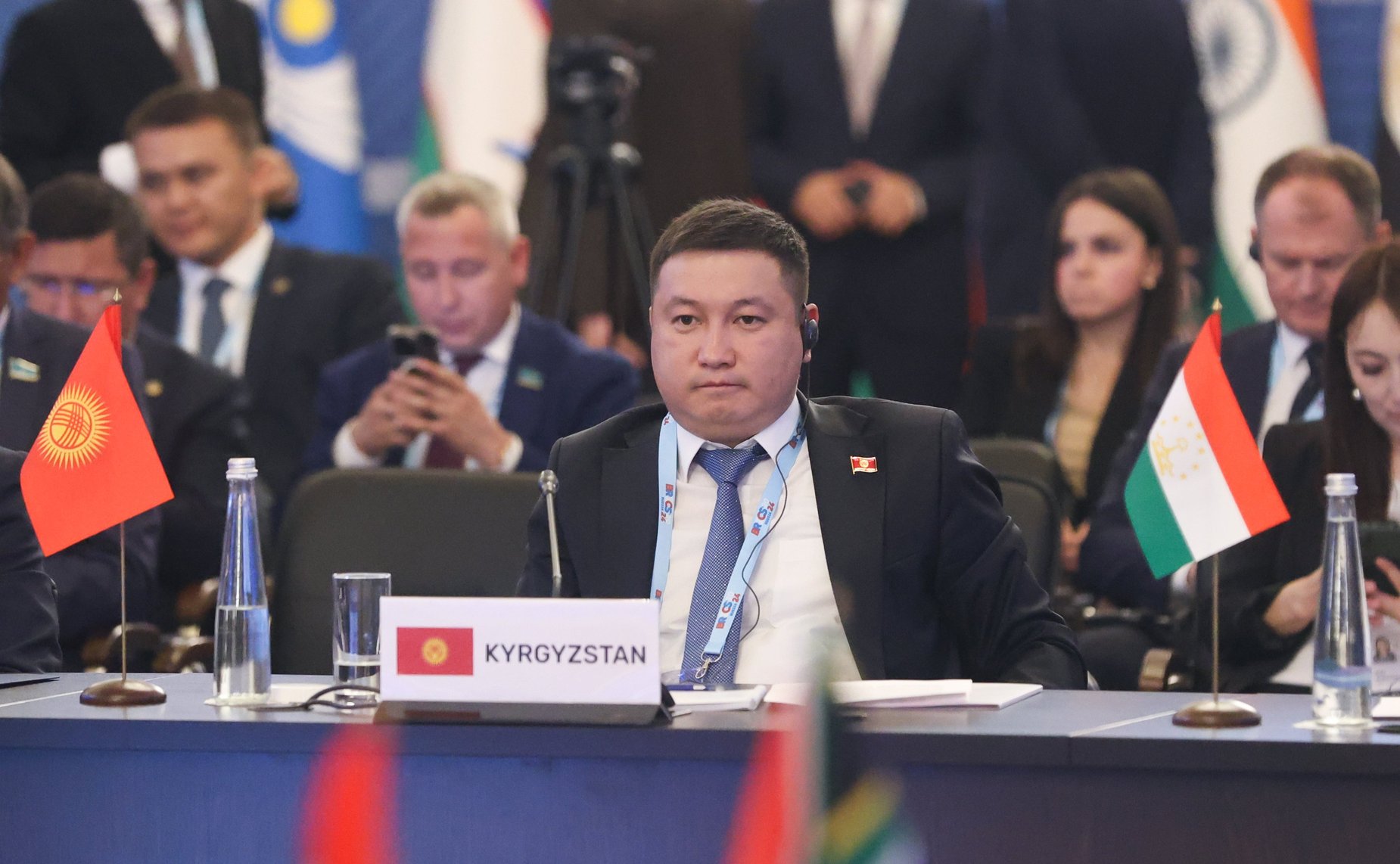 Х Парламентский форум БРИКС. Пленарное заседание «Роль парламентов в противодействии фрагментации многосторонней торговой системы и преодолении угроз, связанных с последствиями глобальных кризисов»