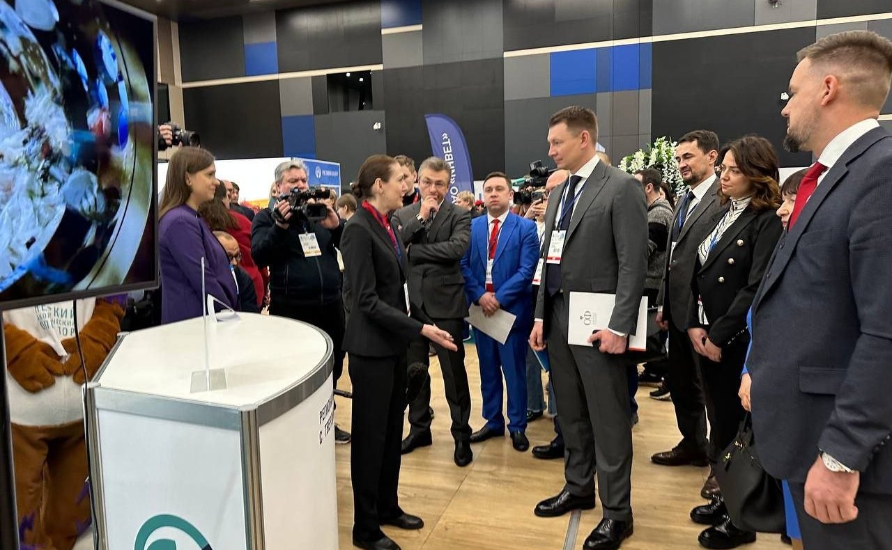 Сенаторы приняли участие в работе XXIII Международного форума «Экология большого города»